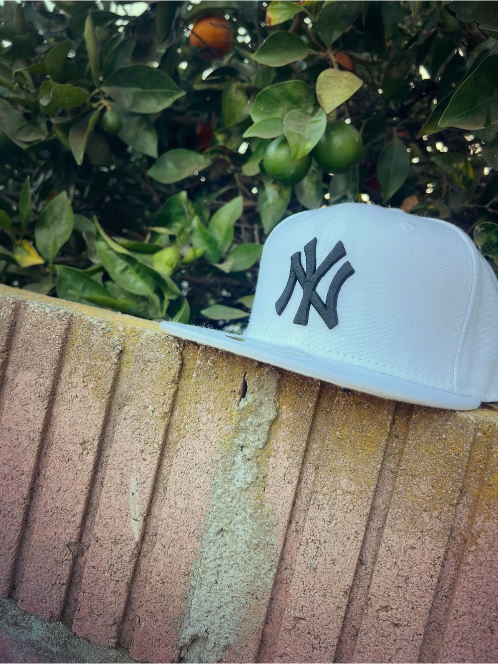 NEW YORK YANKEES FITTED HAT 7 1/4 FITTEDS